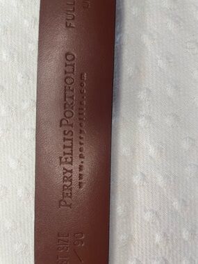 Perry Ellis Chestnut Brown Leather Belt Full grain cowhide 36/90